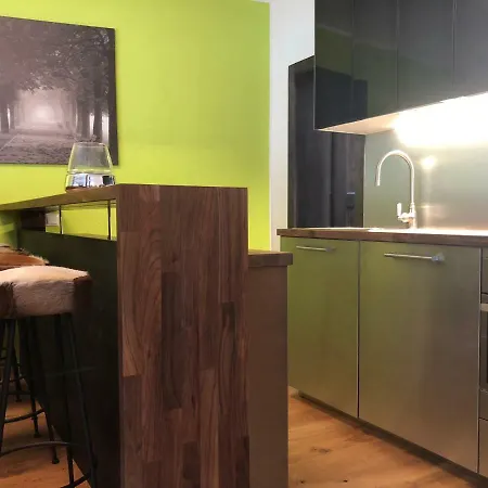 Style By Mieze Schindler